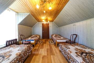 Фото номера Четырехместный номер с общей ванной комнатой Гостевой дом Guest house Studionka г. Studenka 3